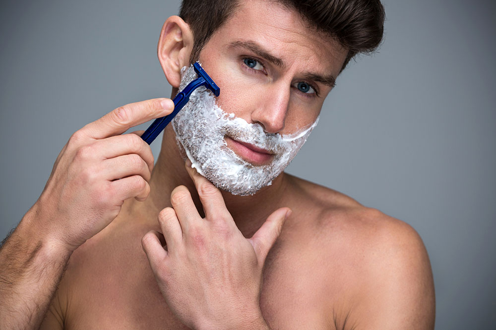 7 Safe and Simple Shaving Tips